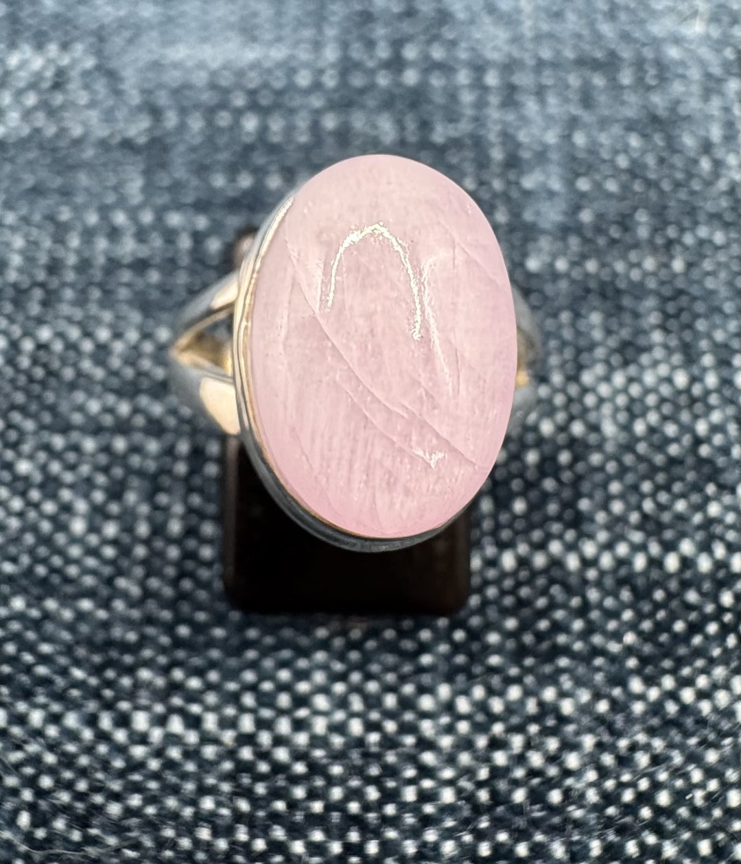 Oval Kunzite Size 6 Ring