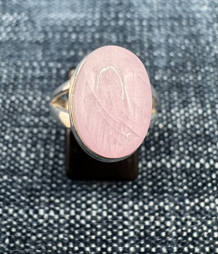 Oval Kunzite Size 6 Ring