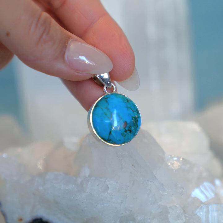 Sterling Silver Turquoise Pendant (Round)