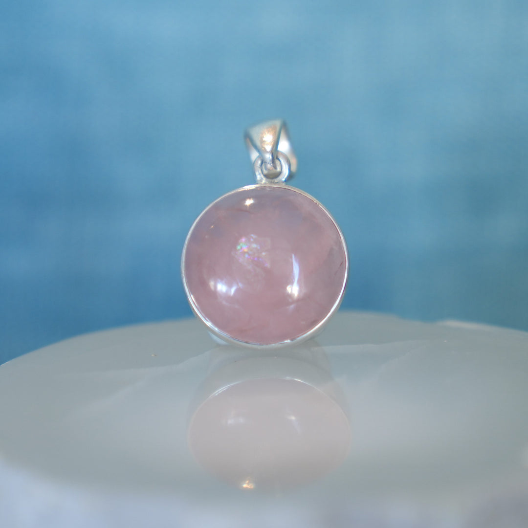 Sterling Silver Rose Quartz Pendant (Round)