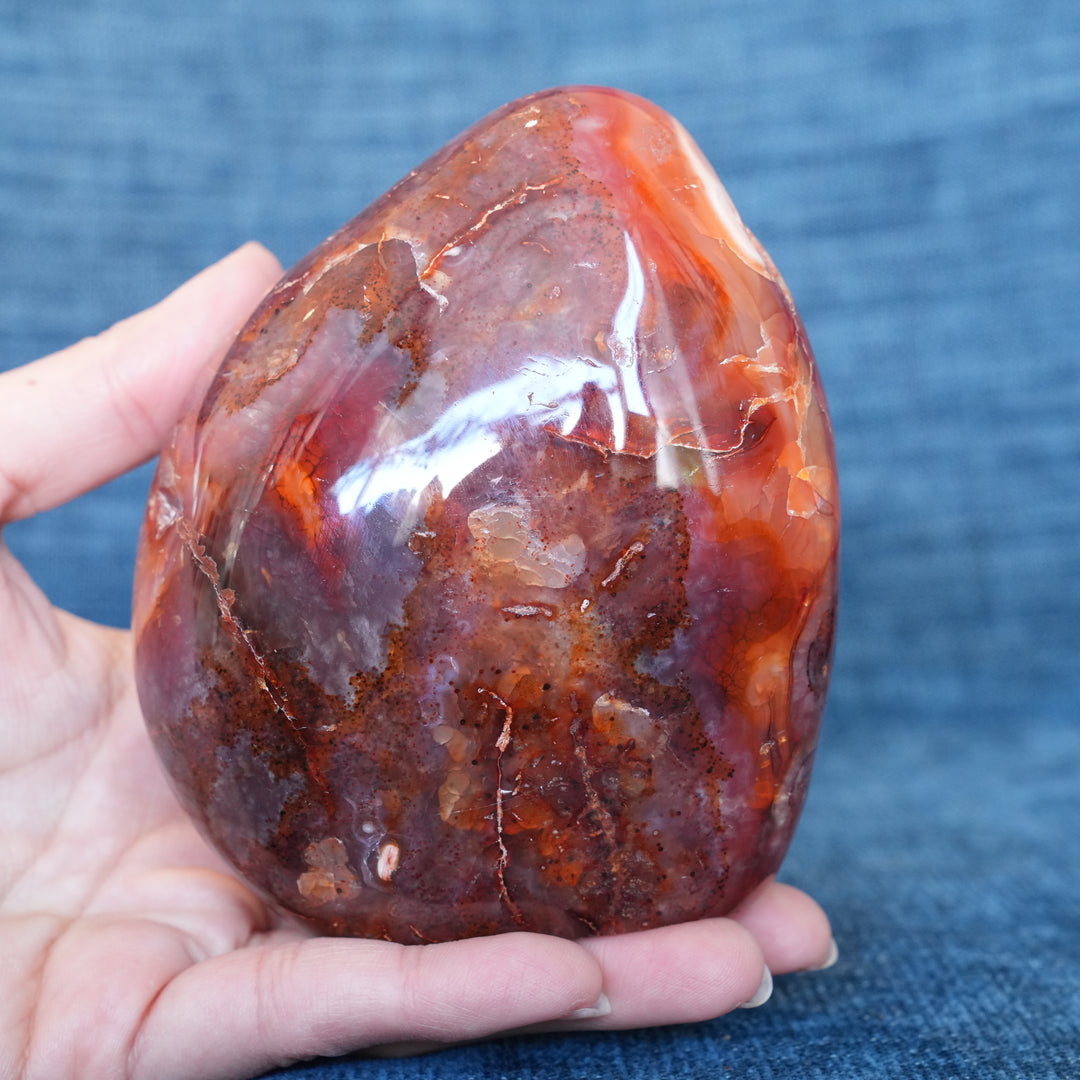 Carnelian Freestanding